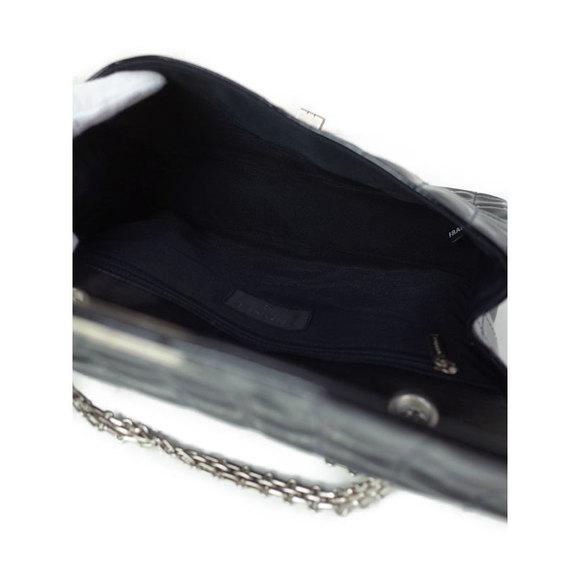 Chanel Chocolate Bar Chain Shoulder Bag Black - Picture 3 of 9